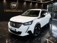 Usata Peugeot 2008 Allure 131 CV (96 kW) 2022 Bianco SUV