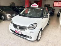 Usata Smart ForFour 71 CV (52 kW) 2019 Bianco Utilitaria