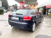 Usata Audi A3 Attraction 116 CV (85 kW) 2004 Blu/azzurro Berlina