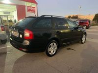 Usata Skoda Octavia Elegance 102 CV (75 kW) 2010 Nero Berlina