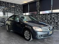 Usata Mercedes C220 Avantgarde 170 CV (125 kW) 2011 Grigio Berlina