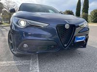Usata Alfa Romeo Stelvio Veloce 210 CV (154 kW) 2021 Blu/azzurro SUV