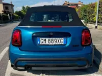Usata Mini Cooper Cabriolet Classic 136 CV (100 kW) 2023 Blu/azzurro Cabrio