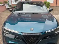 Usata Alfa Romeo Junior 114 kW (156 CV) 2025 Blu/azzurro SUV