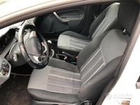 Usata Ford Fiesta 68 CV (50 kW) 2009 Bianco Utilitaria