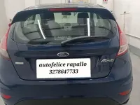 Usata Ford Fiesta Titanium 80 CV (58 kW) 2013 Blu Berlina