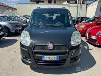 Usata Fiat Doblò Emotion 120 CV (88 kW) 2013 Grigio Monovolume