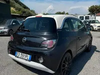 Usata Opel Adam 87 CV (63 kW) 2015 Nero Utilitaria