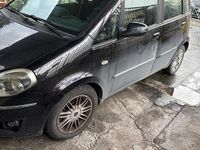 Usata Lancia Musa 95 CV (69 kW) 2012 Nero Monovolume