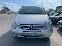 Usata Mercedes Viano 116 CV (85 kW) 2010 Argento Monovolume