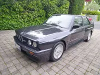 Usata BMW M3 194 CV (142 kW) 1988 Diamantschwarz met 181 Berlina