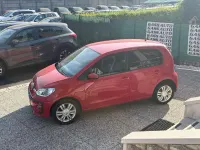 Usata VW up! Highline 68 CV (50 kW) 2017 Rosso Utilitaria