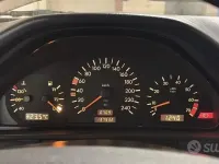 Usata Mercedes E200 136 CV (100 kW) 1996 Grigio Berlina