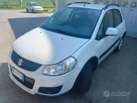Usata Suzuki SX4 GLX 120 CV (88 kW) 2011 Bianco SUV