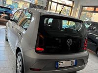 Usata VW up! Move 67 CV (49 kW) 2018 Grigio Utilitaria