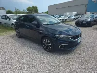 Usata Fiat Tipo Lounge 120 CV (88 kW) 2016 Bluazzurro Berlina