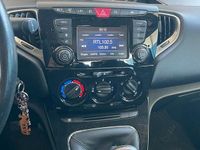 Usata Lancia Ypsilon 69 CV (50 kW) 2017 Nero Utilitaria