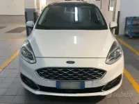 Usata Ford Fiesta 100 CV (73 kW) 2018 Bianco Utilitaria