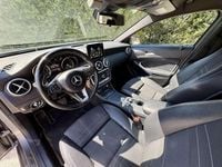 Usata Mercedes A180 Executive 109 CV (80 kW) 2015 Grigio Berlina