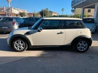 Usata Mini ONE 98 CV (72 kW) 2011 Beige Utilitaria