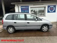 Usata Opel Zafira Elegance 101 CV (74 kW) 2002 Argento Monovolume