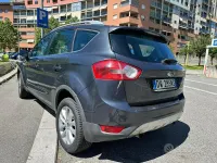 Usata Ford Kuga Titanium 136 CV (100 kW) 2009 Bluazzurro SUV