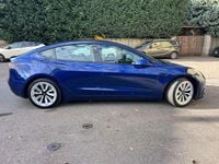 Usata Tesla Model 3 Standard Range Plus 225 kW (306 CV) 2021 Blu Berlina