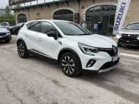 Usata Renault Captur Engineered 159 CV (116 kW) 2023 Beige SUV