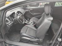 Usata Opel Astra GTC S 131 CV (96 kW) 2013 Nero Coupé