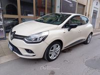 Usata Renault Clio IV 90 CV (66 kW) 2018 Beige Berlina