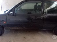 Usata Ford Fiesta 69 CV (50 kW) 1996 Nero Utilitaria