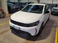 Usata Opel Corsa 101 CV (74 kW) 2025 Arktis white Utilitaria