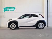 Usata Toyota Aygo X Active 72 CV (52 kW) 2025 Bianco SUV