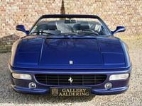 Usata Ferrari F355 381 CV (280 kW) 2000 Blu Cabrio