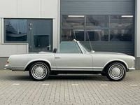 Usata Mercedes SL280 170 CV (125 kW) 1970 Argento Cabrio