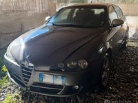 Usata Alfa Romeo 147 Progression 120 CV (88 kW) 2010 Grigio Utilitaria