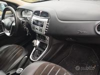 Usata Lancia Delta 120 CV (88 kW) 2010 Grigio Utilitaria