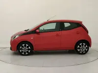 Usata Toyota Aygo 72 CV (52 kW) 2020 Rosso Utilitaria