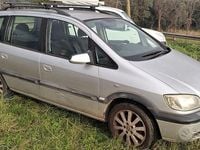 Usata Opel Zafira 125 CV (91 kW) 2003 Grigio Monovolume