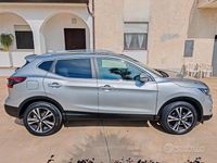 Usata Nissan Qashqai N-Connecta 131 CV (96 kW) 2018 Grigio SUV
