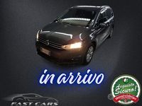 Usata VW Touran Comfortline 122 CV (89 kW) 2022 Grigio Monovolume