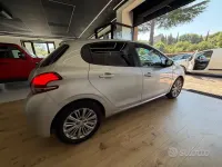 Usata Peugeot 208 Allure 82 CV (60 kW) 2016 Grigio Utilitaria