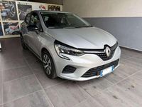 Usata Renault Clio V Equilibre 91 CV (66 kW) 2023 Grigio Berlina