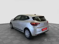 Usata Renault Clio Equilibre 91 CV (66 kW) 2023 Grigio Utilitaria