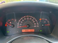 Usata Fiat Punto 80 CV (58 kW) 2006 Grigio Utilitaria