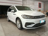 Usata VW Touran R-line 150 CV (110 kW) 2021 Bianco Monovolume