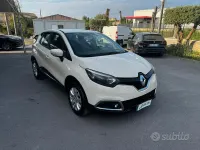 Usata Renault Captur 90 CV (66 kW) 2014 Bianco SUV