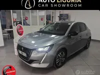Usata Peugeot 208 Style 75 CV (55 kW) 2023 Grigio Utilitaria