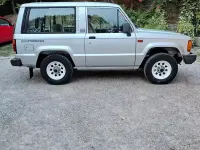 Usata Isuzu Trooper 72 CV (52 kW) 1987 Grigio SUV