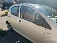 Usado Citroën C1 68 CV (50 kW) 2015 Blanco Utilitario